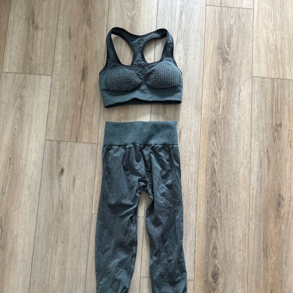 Gymshark Green Workout Set